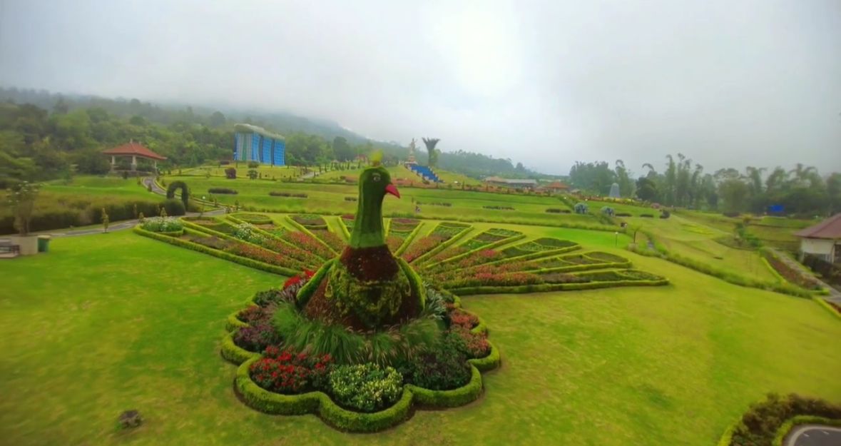 7 Tempat Wisata di Bedugul Bali yang Wajib Dikunjungi, dari The Blooms Garden hingga Ulun Danu Bratan