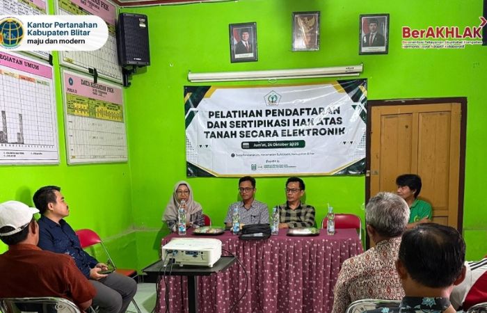 Kantor Pertanahan Blitar dan UIN SATU Tulungagung gelar pelatihan sertipikat tanah elektronik untuk dorong transformasi digital pertanahan.