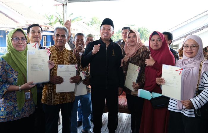 Setahun Nusron Wahid pimpin ATR/BPN, pendaftaran tanah hasilkan nilai ekonomi Rp1.021 triliun, perkuat akses modal dan kepastian hukum.