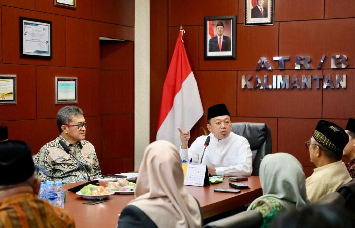 Menteri ATR/BPN Nusron Wahid ajak ormas Islam percepat sertipikasi tanah lembaga pendidikan di Kaltim sebagai proteksi dini dari sengketa.