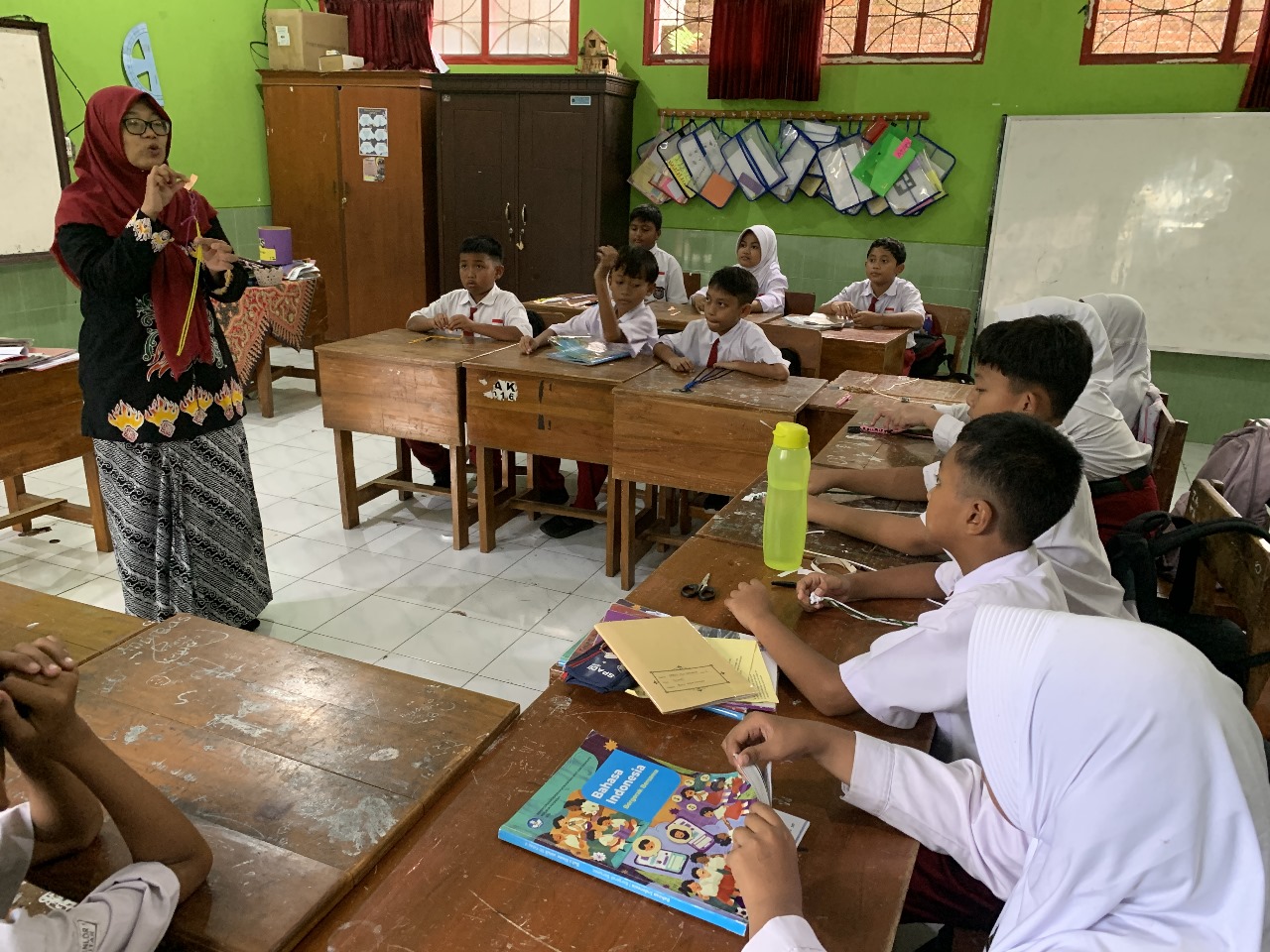 Sabar, Distribusi Buku Kendali untuk Siswa SD Terpaksa Diundur Karena Ini