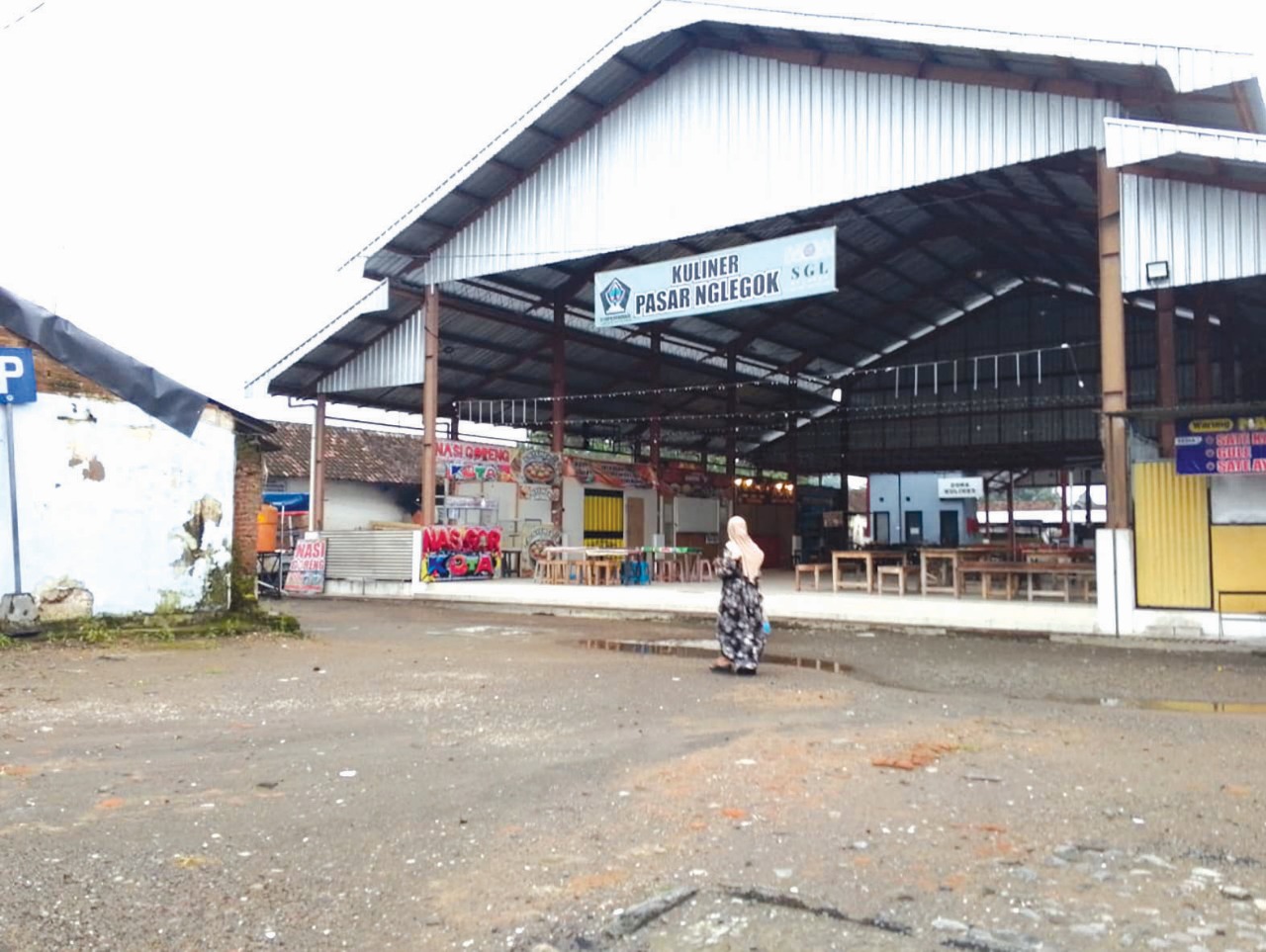 BERTAHAP: Pembangunan Pasar Nglegok sebagai pasar tematik bertema wisata kuliner dilakukan secara bertahap.