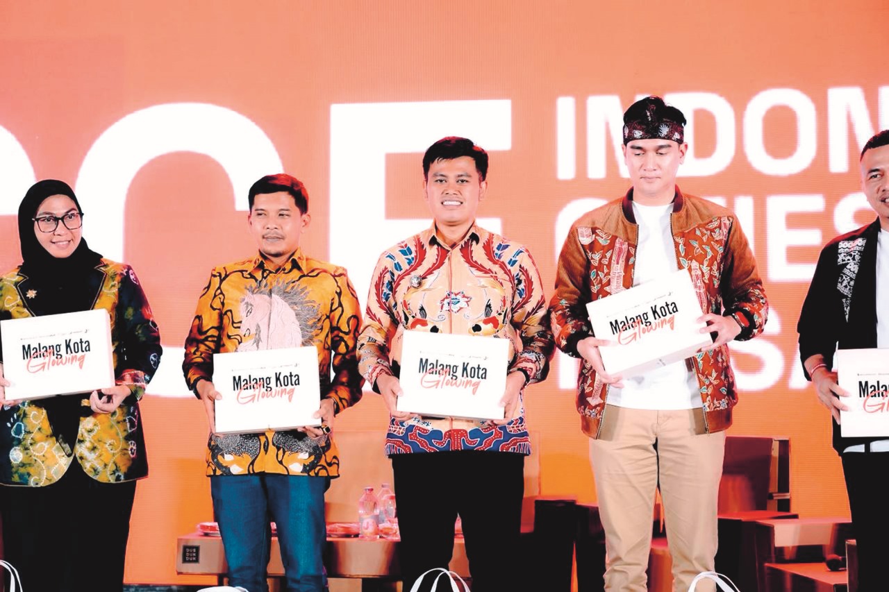 Pemkot Blitar Borong Empat Penghargaan di ICCF 2025 dan SATA Award