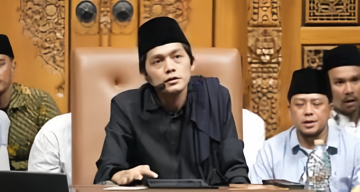Gus Iqdam Bongkar 4 Tanda Kebahagiaan Dunia berdasarkan ulama. Intip 3 ciri Istri Salihah dari Nabi SAW.