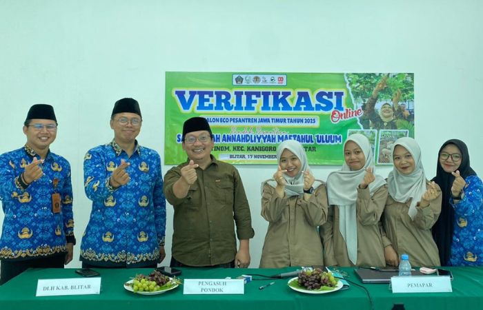 Verifikasi daring Pondok Jatinom dengan DLH Provinsi Jawa Timur, pada Senin (17/11/2025).