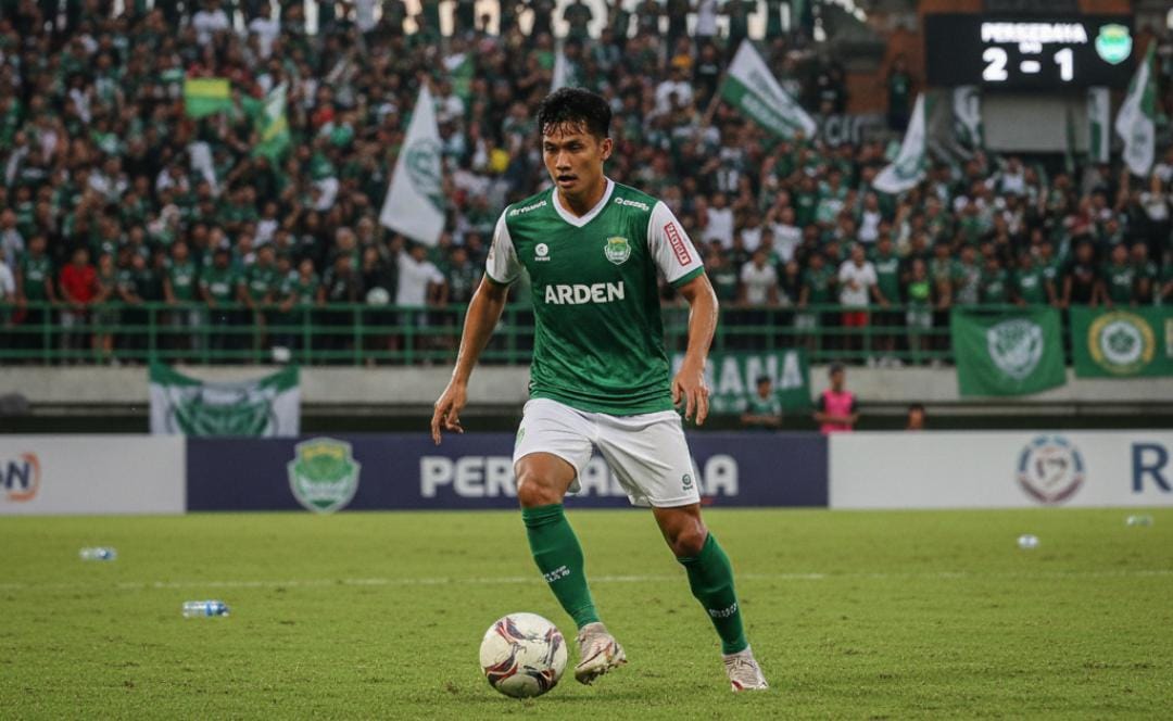 Persebaya Surabaya vs Arema FC: Kabar Baik Jelang Derby Jatim, Back Rp3,04 Miliar Comeback dan Duo Asing Absen