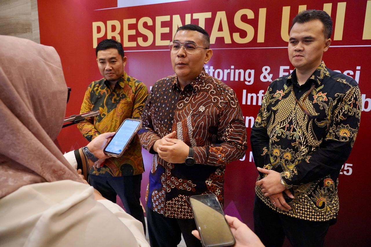 Presentasi Uji Publik, Wamen Ossy