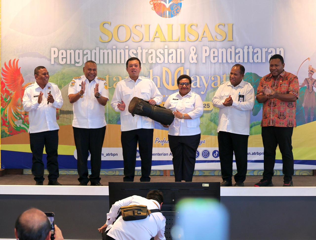 Sertipikasi Tanah Ulayat Papua Perkuat Harmoni Hukum Adat dan Pertanahan