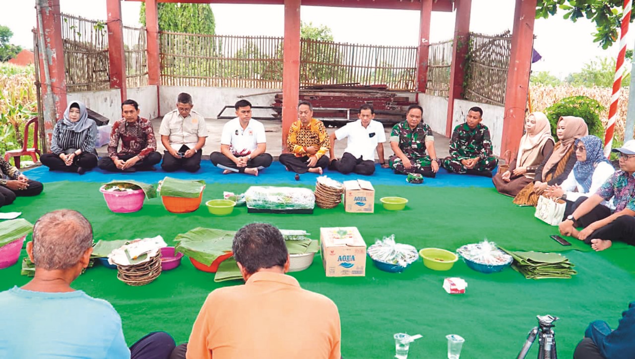 Melihat Tradisi Kenduri Bersih Bumi Mengawali Pembangunan Sekolah Rakyat di Kelurahan Kauman Kota Blitar