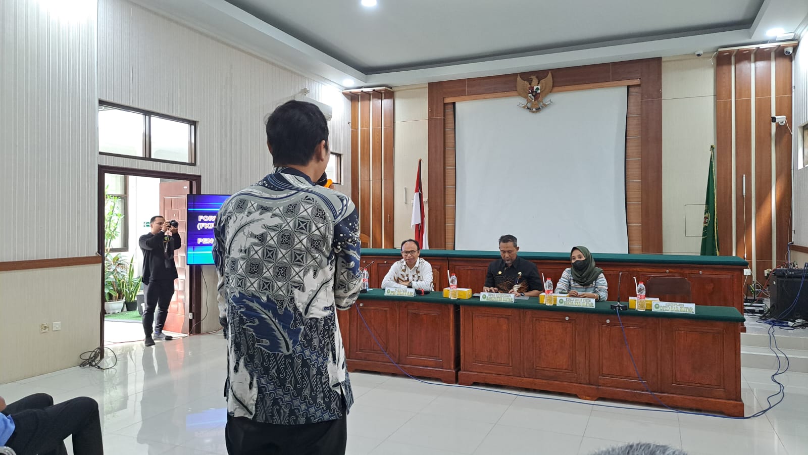 Lebih Dekat : PN Blitar akan rutinkan sidang keliling untuk melayani masyarakat di desa.