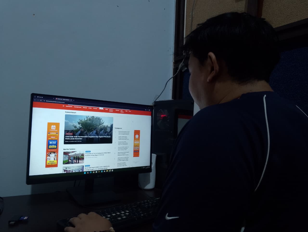 &lrm;BERISIKO: Salah satu pekerjaan bidang digital yang juga melakukan pola hidup sehat.