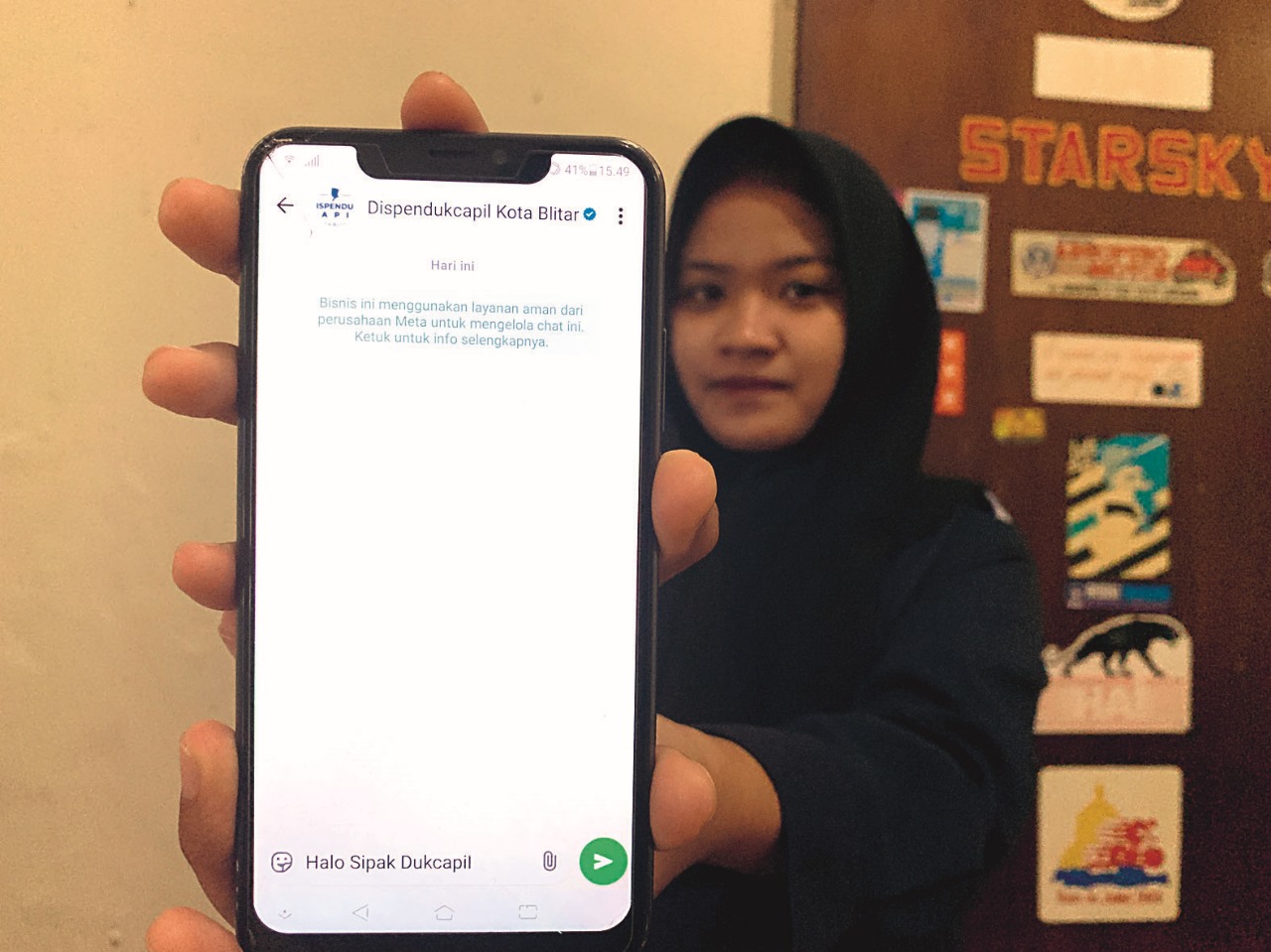 MOCHAMMAD SUBCHAN ABDULLAH/RADAR BLITAR  LAYANAN CEPAT: Tampilan WADukcapil Kota Blitar yang siap menerima permohonan pengurusan adminduk, termasuk akta kematian.