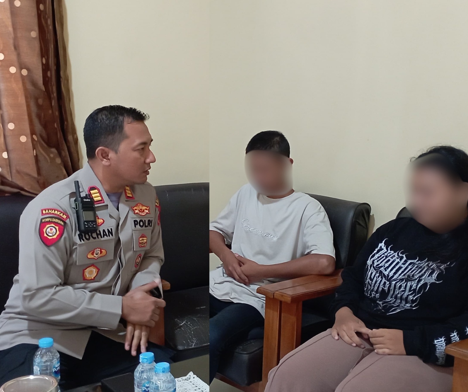 TURUN LANGSUNG: Polsek Udanawu mengunjungi kediaman pelaku pembuangan bayi di Desa Ringinanom, Udanawu, Jumat (5/12/2025).
