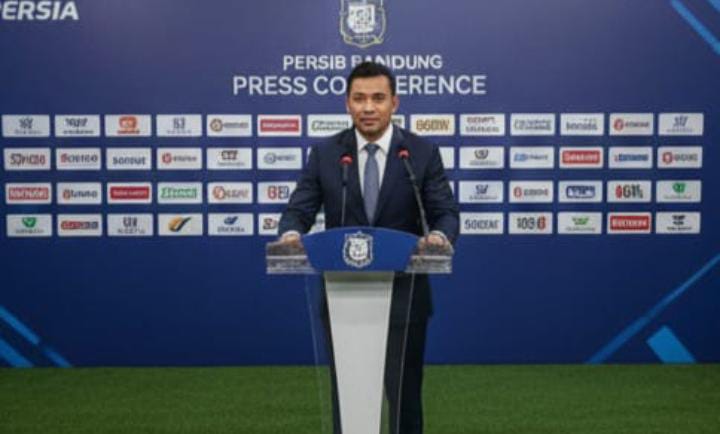 Persib Bandung Hancurkan Borneo FC: Satu Bobotoh Gugur, Tanque Menangis, Tom Haye Cekcok, dan Foto Mblok Jadi Teka-Teki!
