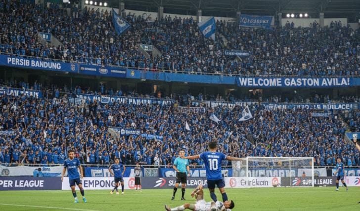 Persib Bandung vs Persija Memanas: Latihan GBLA Berwajah Baru, Sindiran Bobotoh, Mark Klok Sengaja Absen demi Duel Panas El Clasico