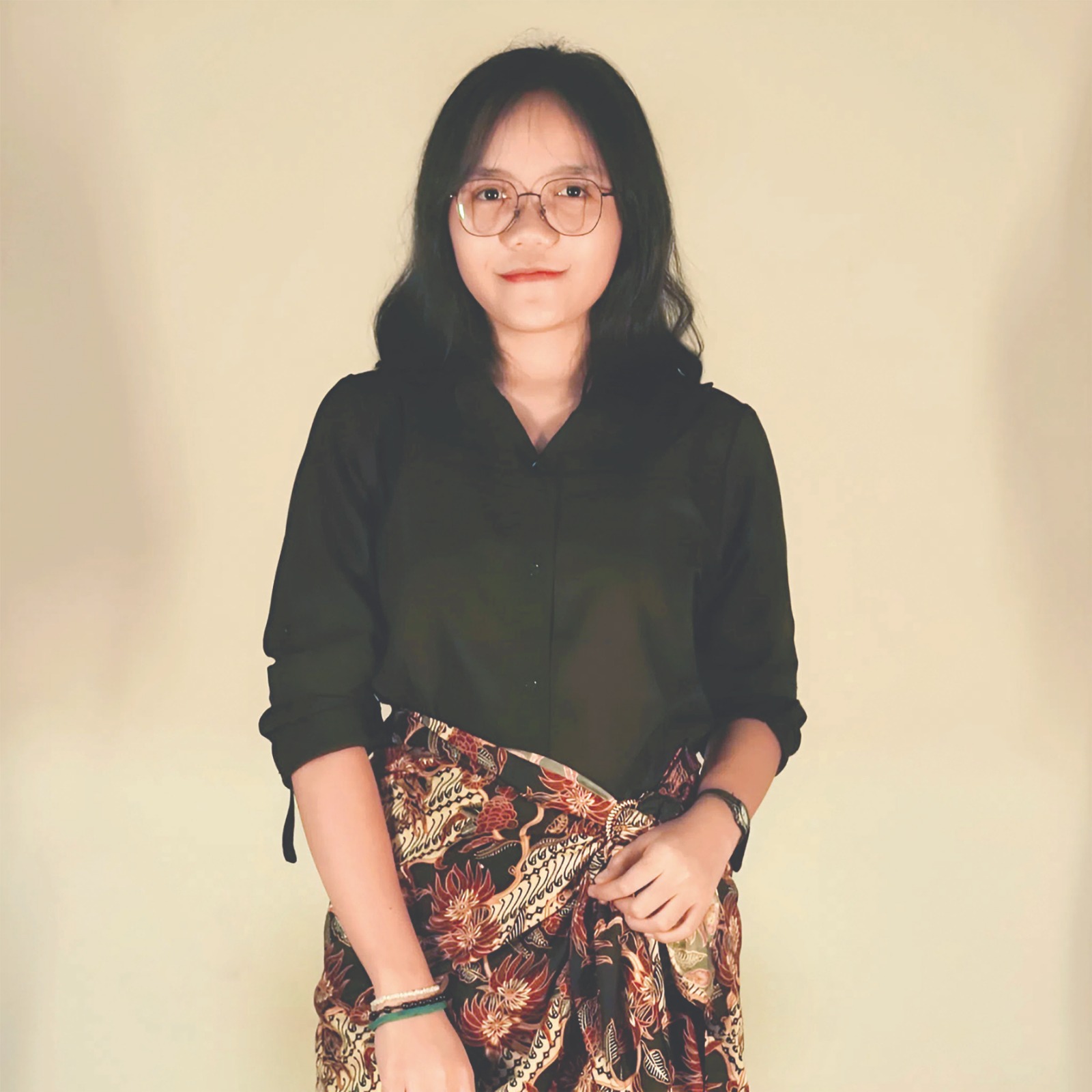 HEBAT: Carolina Esther SD, salah satu Penulis Muda Blitar yang terus mengembangkan potensi dan kreativitas.