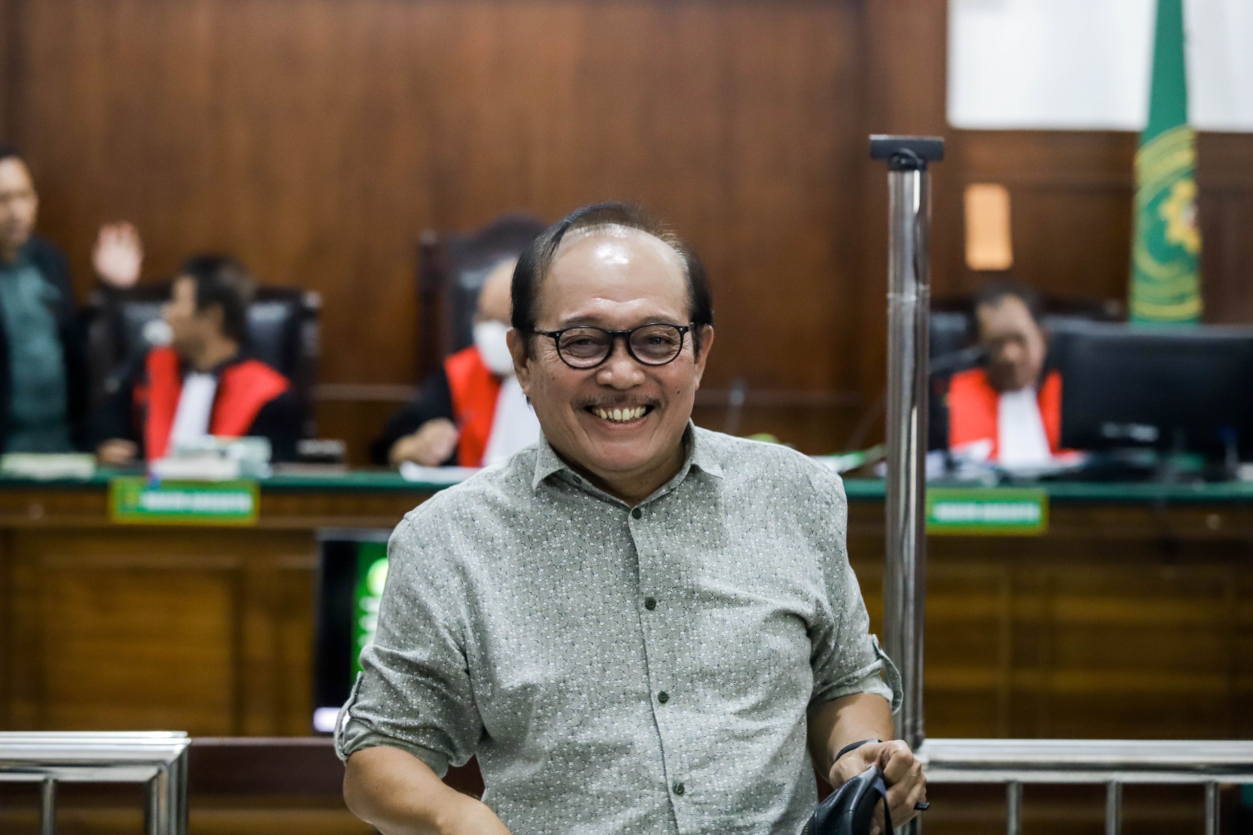 Sidang PN Surabaya ungkap fakta baru gugatan Dahlan Iskan. Saksi menyebut dokumen RUPS sudah diterima namun tertinggal di kantor.