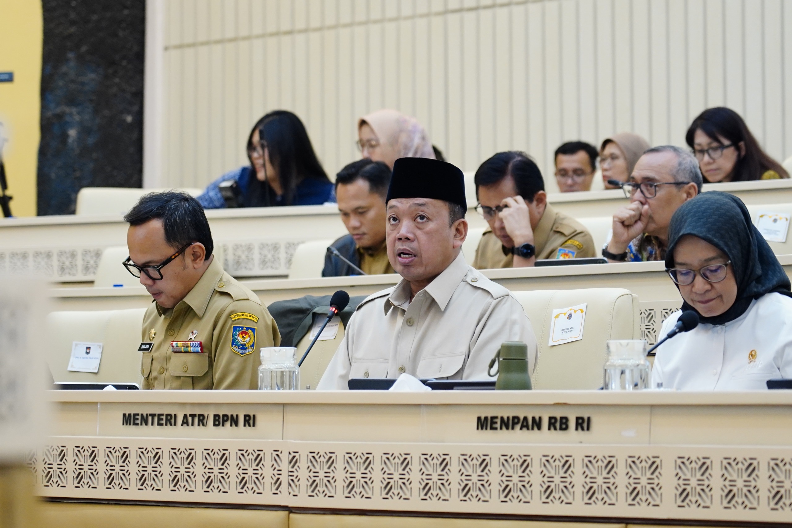 Kementerian ATR/BPN Pastikan Lahan Huntap dan Huntara Siap untuk Korban Bencana di Sumatera