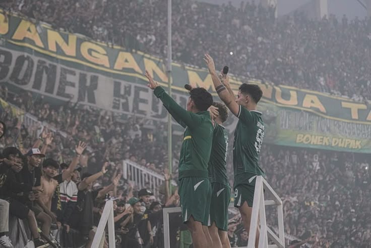 Update transfer Persebaya putaran kedua BRI Super League 2025/2026. Bruno Paraiba dan Jeerson Silva resmi, tiga nama masih rumor.
