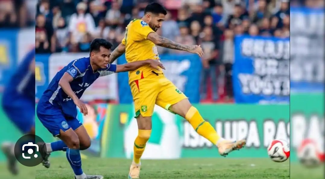 Persebaya Surabaya menang 3-0 atas PSIM Yogyakarta. Bruno Paraiba langsung nyetel dengan gol kilat di debutnya.