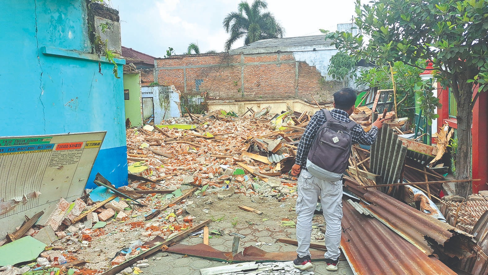 Eks Kantor UPT Tetap Dibongkar Satu Area di SDN Tlogo II Pengajuan Hibah Ditolak Pemkab