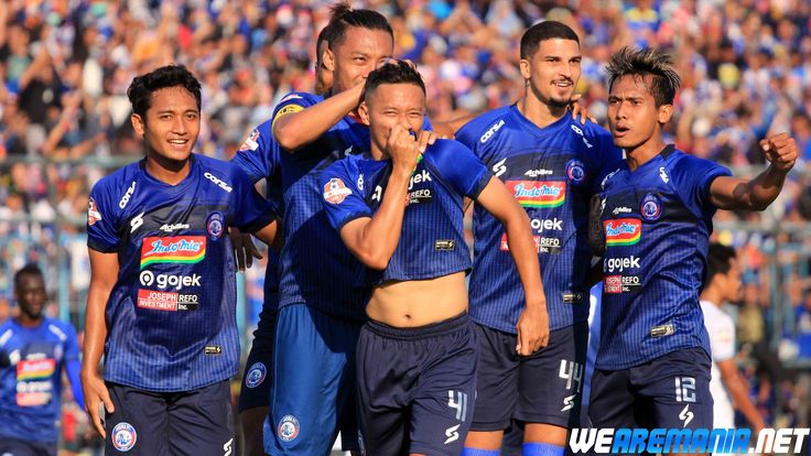 Walison Maya resmi gabung Arema FC dan siap debut lawan Persija di BRI Super League 2025/2026 untuk mengatasi krisis lini belakang