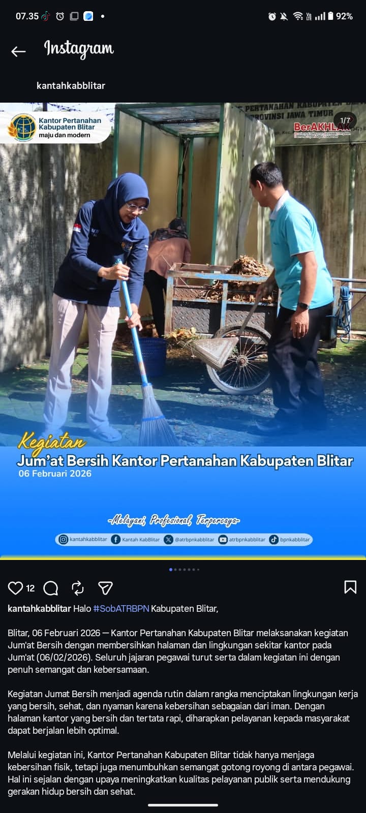 Kantor Pertanahan Kabupaten Blitar gelar Jumat Bersih untuk ciptakan lingkungan kerja nyaman dan optimalkan pelayanan publik.