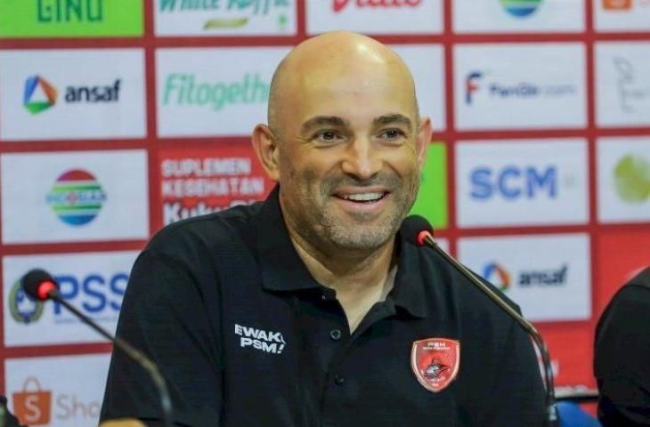 Bernardo Tavares ungkap alasan kepincut Ahmad Mujtaba Akbar, full bek muda Persebaya Surabaya di Super League 2025-2026