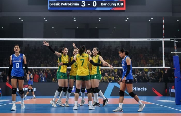 Klasemen Pro Liga 2026 Putri terbaru, Gresik Petrokimia lolos final four usai kalahkan Bandung BJB 3-0 di Bojonegoro.