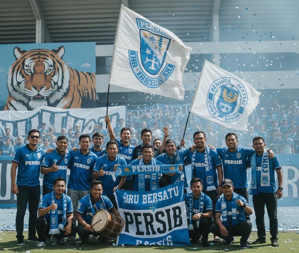 Sejarah Baru BRI Liga 1: Bobotoh dan Aremania Berdamai, Duduk Satu Tribun di Kanjuruhan Setelah 2 Dekade!