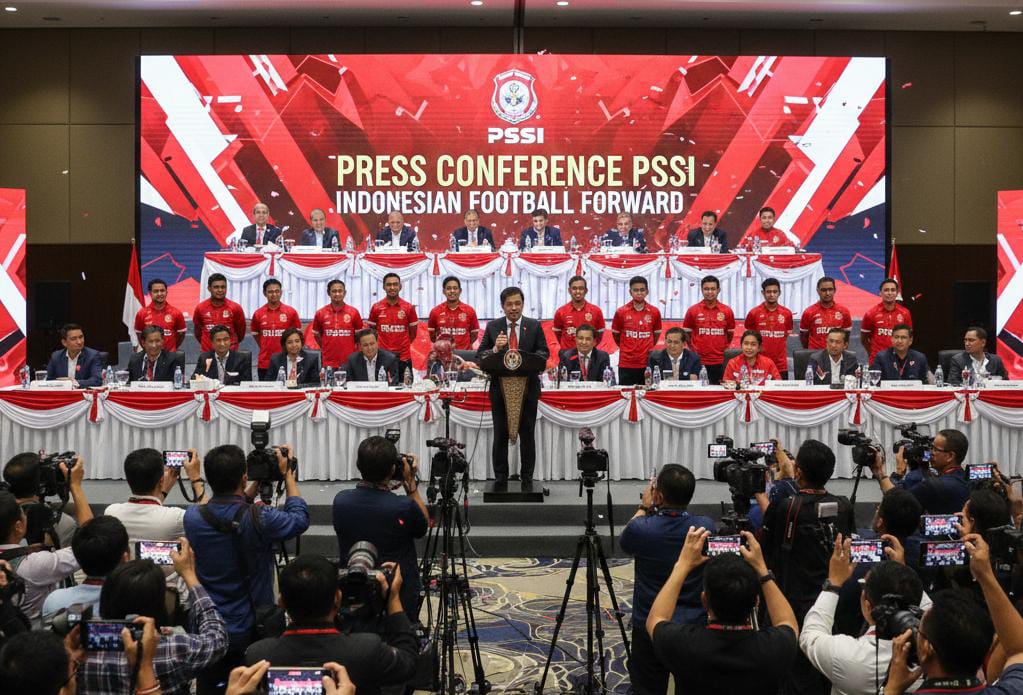 PSSI Cari Pelatih Timnas Indonesia Pengganti Patrick Kluivert, Erick Thohir Beber Evaluasi STY dan Sistem Baru