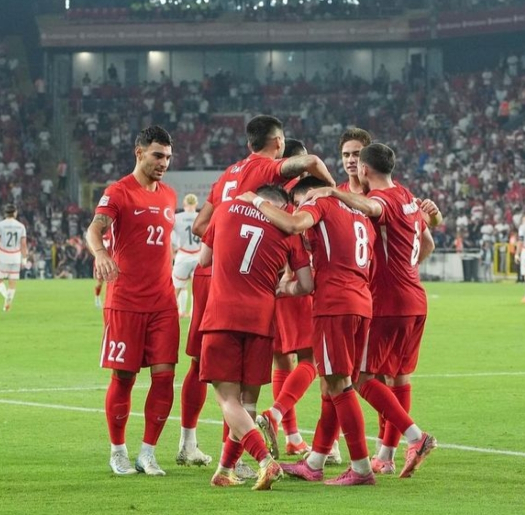 FIFA Series 2026 jadi panggung awal John Herdman. Enam pemain dicoret, isu naturalisasi Malaysia ikut memanas.
