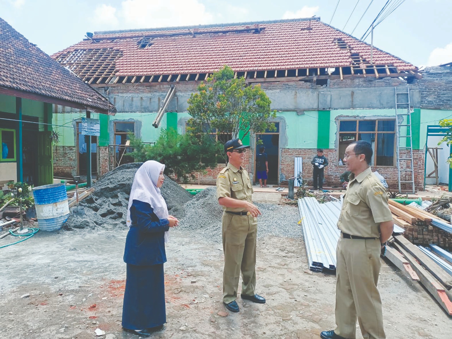 Satu Tahun Rijanto-Beky Genjot Penuntasan ATS hingga Revitalisasi Sekolah 