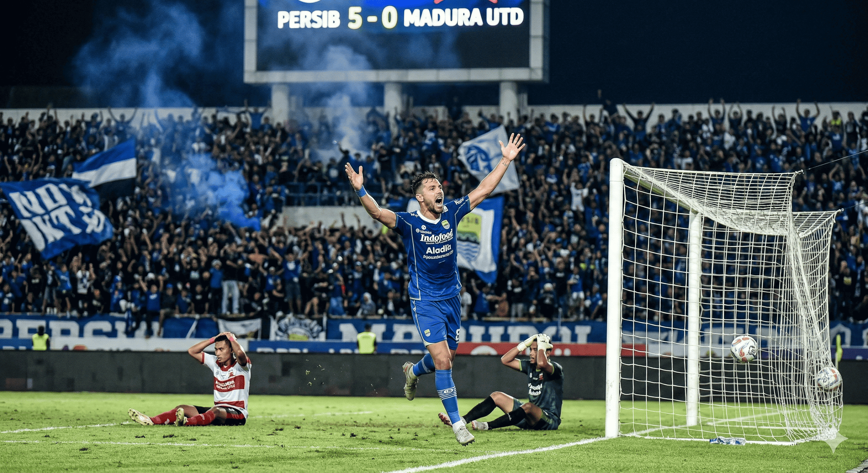 Pantau hasil pertandingan Persib vs Madura United pekan 23! Maung Bandung menang telak 5-0 atas Laskar Sape Kerrab. Cek laporan lengkapnya!