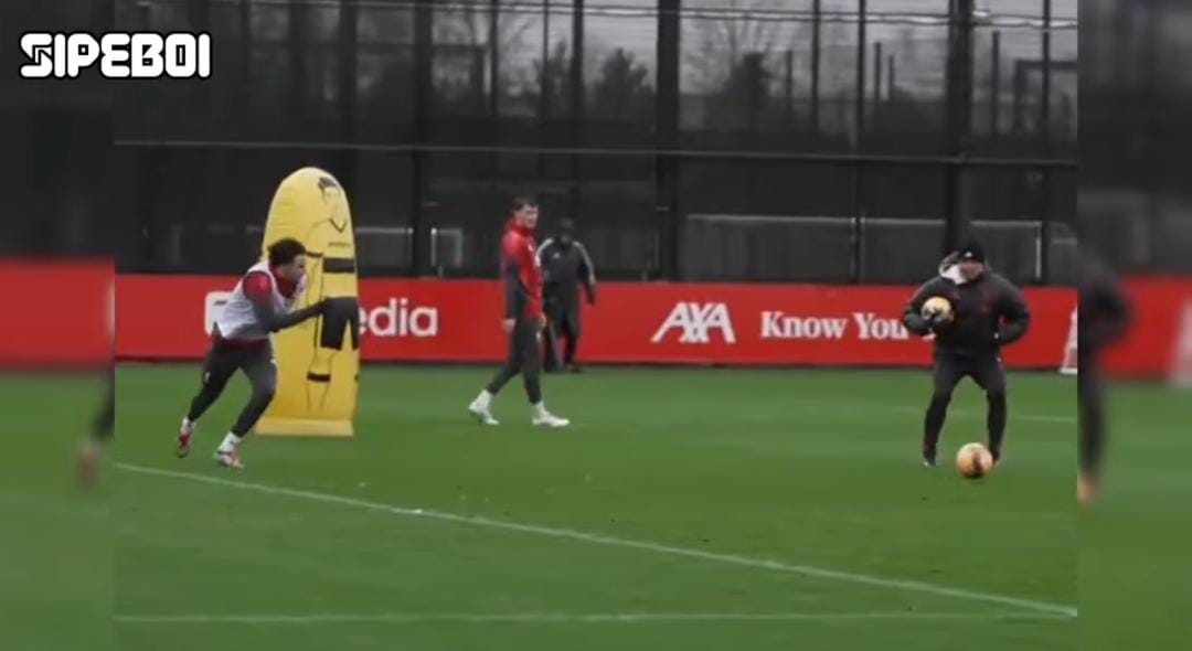 Alexander Isak kembali latihan jelang Liverpool vs West Ham. Siapkah sang striker langsung tampil di Premier League?