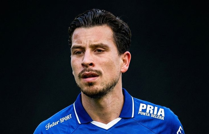 Thom Haye comeback, Persib Bandung siap hadapi Persebaya dalam duel panas dan pertaruhan dominasi 17 laga.