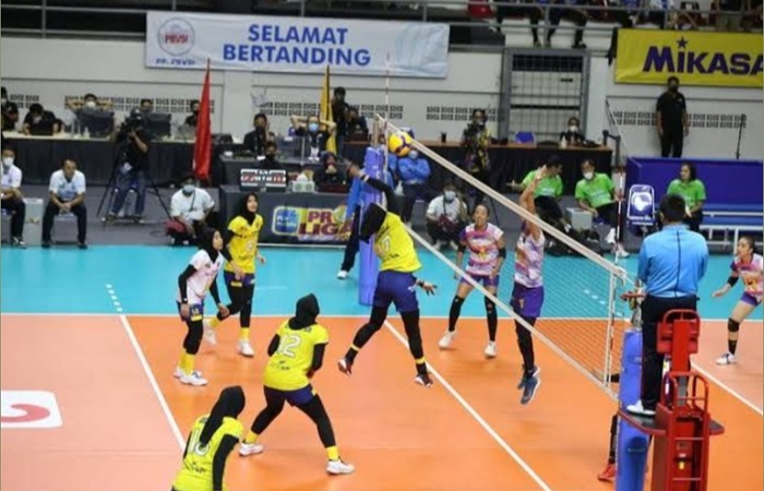 Rumor Final Four Proliga 2026 memanas, simak daftar tim lolos dan jadwal lengkap yang jadi sorotan pecinta voli nasional.