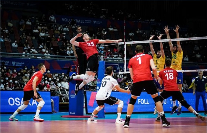 Rumor final four Proliga 2026 memanas, Megawati dikaitkan dengan klub Korea saat fokus bawa timnya menuju gelar juara.