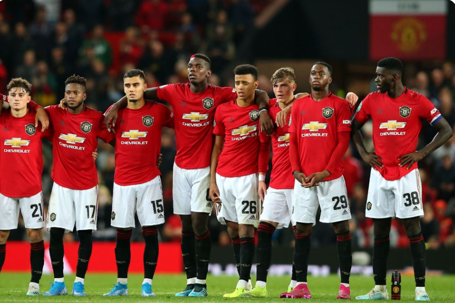 Cek ulasan lengkap perubahan Klasemen Liga Inggris! MU sukses tembus 3 besar usai sikat Palace, sementara Arsenal main jelek dan hoki menang