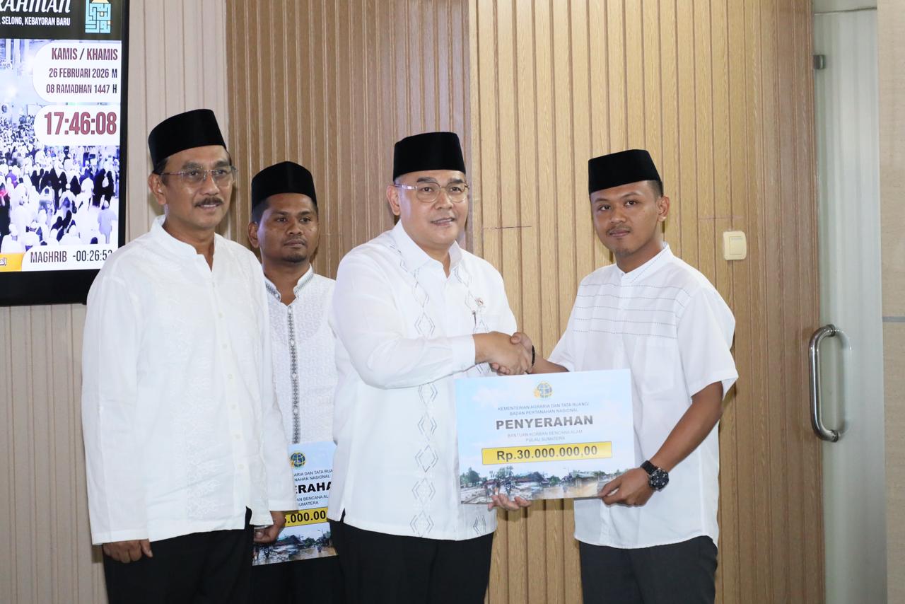 ATR/BPN Salurkan Bantuan untuk Pegawai Terdampak Bencana di Aceh