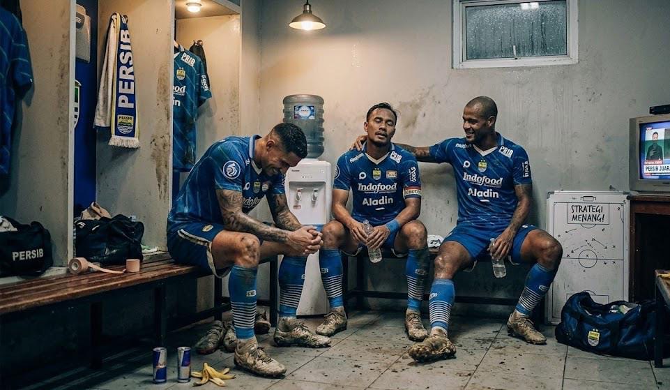 Persib Bandung Ketiban Kabar Baik Jelang Lawan Persik Kediri, Boyan Hodak Konfirmasi Julio Cesar Pulih dan Kurzawa Siap Dimainkan