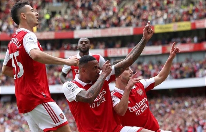 Kabar Arsenal terbaru: menang 1-0 atas Brighton, Saka jadi penentu dan peluang juara Premier League makin besar.