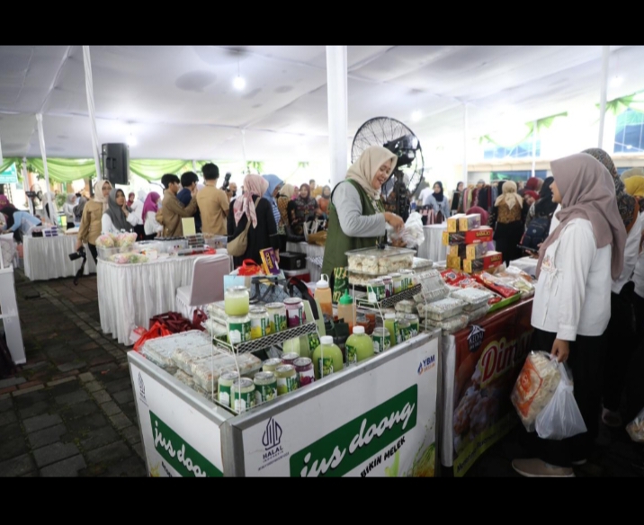 Bazar Ramadan ATR/BPN di Jakarta jadi ajang UMKM memperkenalkan produk unggulan dan meningkatkan penjualan.