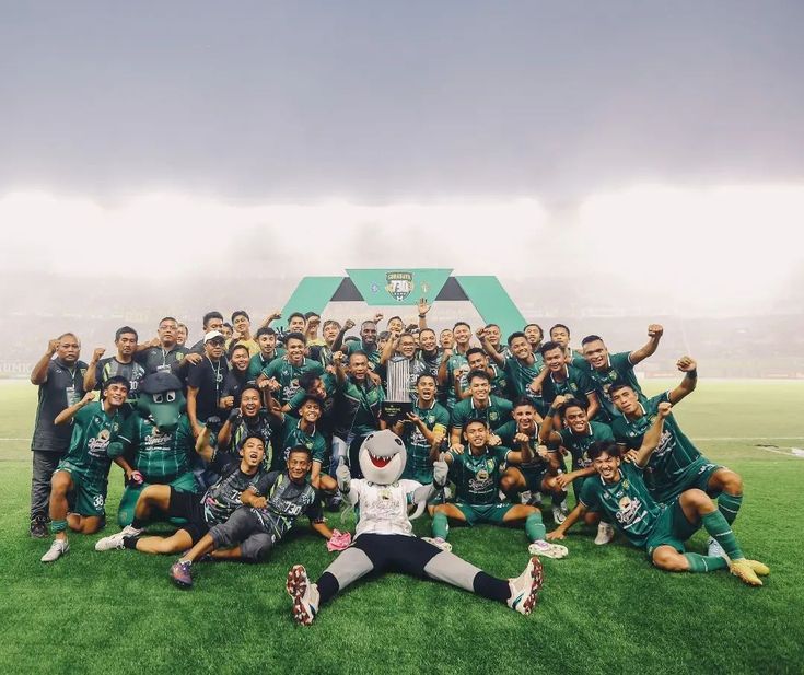Terungkap! Begini Isi Ruang VVIP Persebaya di Stadion Gelora Bung Tomo, Bukan Sekadar Nonton Bola tapi Tempat Deal Bisnis Besar
