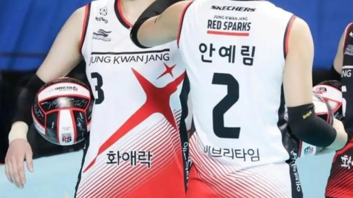 Megawati Hangestri perkenalkan Yeum Hye-seon dan Gia Milana di JPE. Reuni trio Red Sparks siap memanaskan Final Four Proliga 2026.