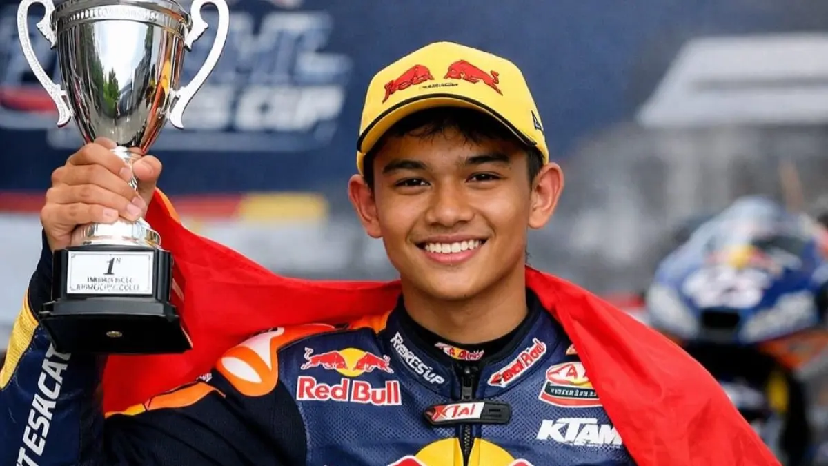 Profil Veda Ega Pratama, pembalap muda Indonesia yang juara Red Bull Rookies Cup Mugello dan digadang-gadang jadi calon bintang MotoGP.