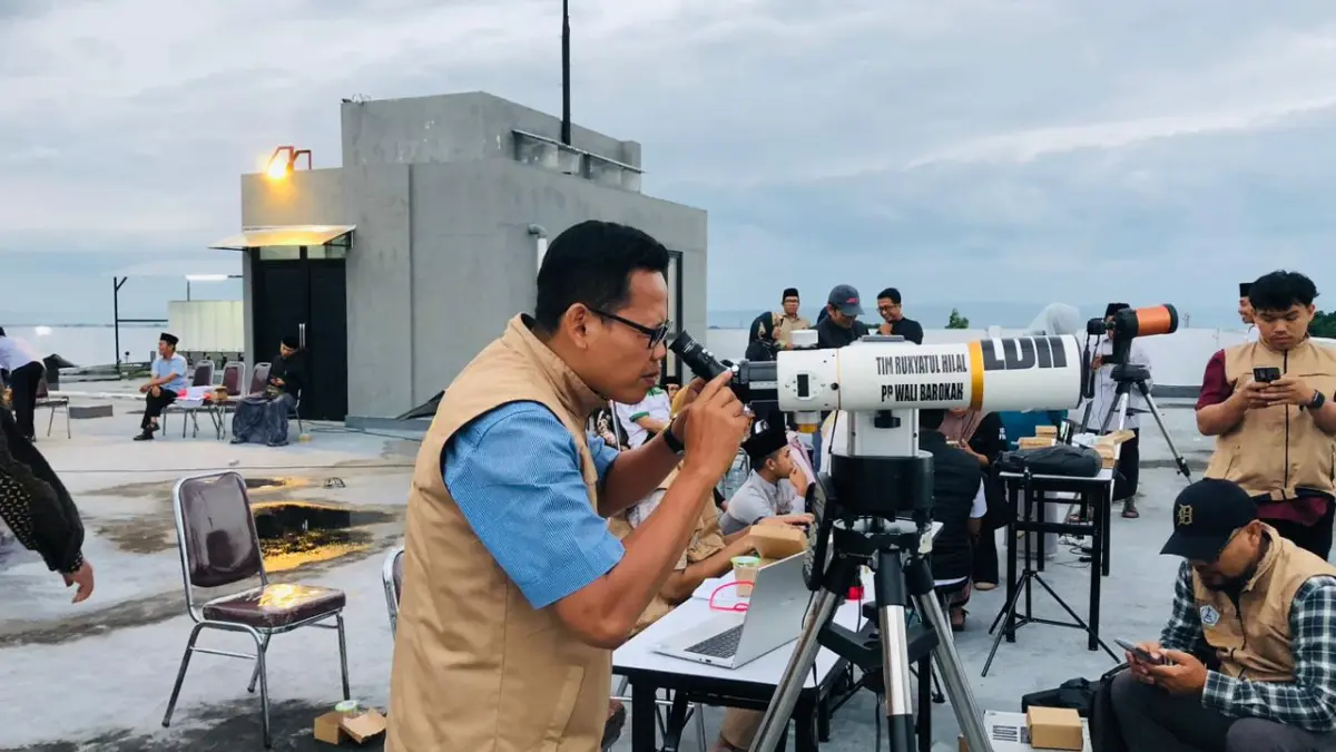 CB TANDOYO/RADAR BLITAR
KAPAN LEBARAN?: Penentuan awal 1 Syawal 1447 H ditentukan hari ini melalui rukyatul hilal dan sidang isbat pemerintah. 
