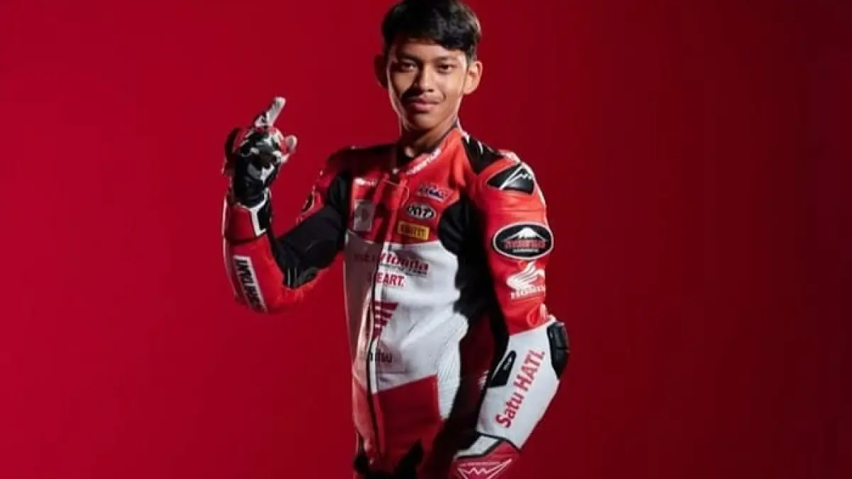 Veda Ega Pratama juara Asia Talent Cup 2023, pembalap muda Indonesia ini digadang jadi calon bintang MotoGP masa depan.