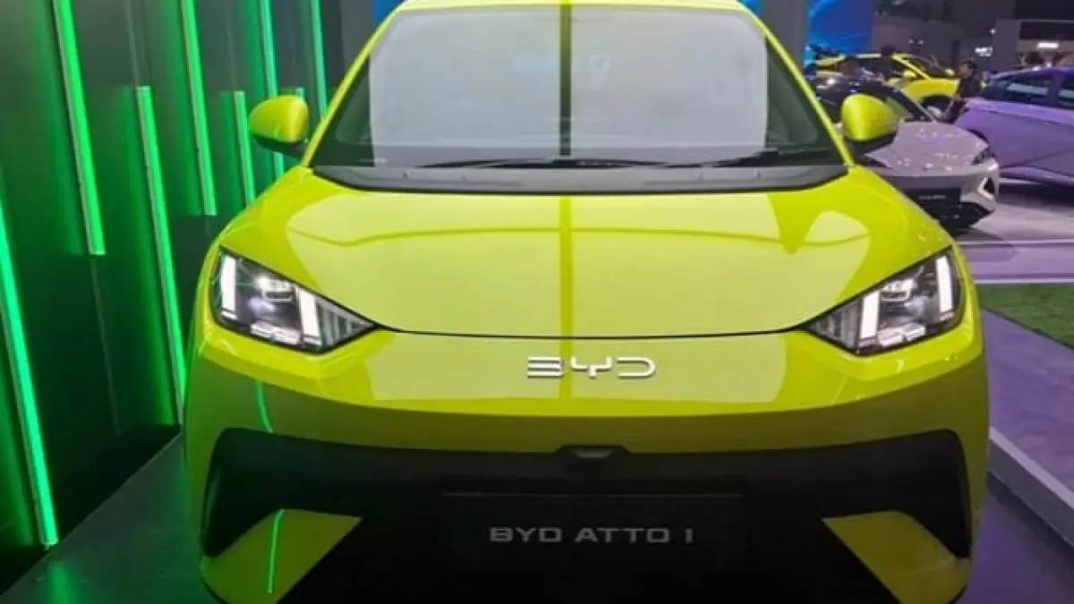 BYD Atto 1 jadi mobil listrik Rp200 jutaan paling viral. Murah dan canggih, tapi banyak keluhan dari pengguna.
