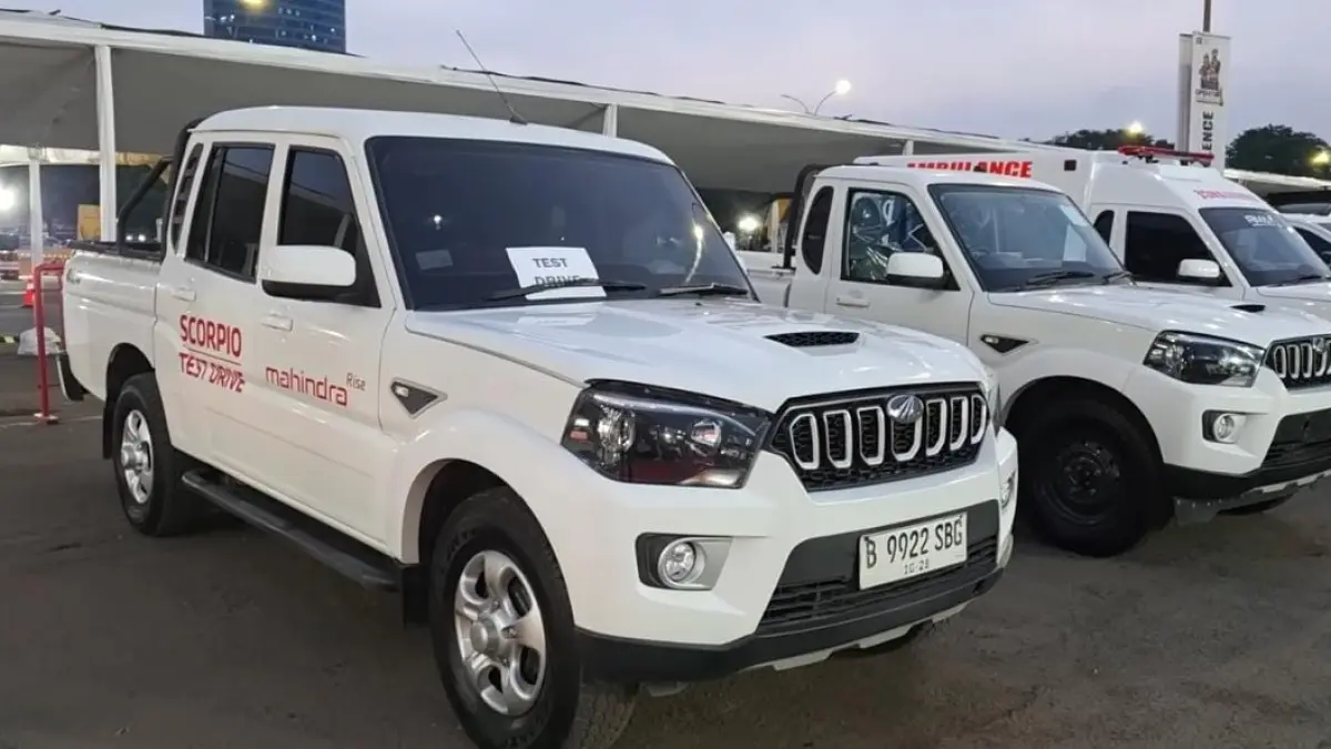 Mahindra Scorpio Double Cab Facelift 4x4 hadir dengan mesin 140 PS, fitur lengkap, dan harga Rp334 juta. Ini spesifikasi lengkapnya!